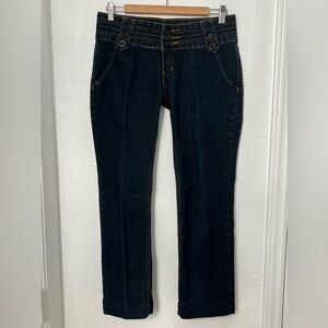 Pasion Junor's Jeans, Straight Leg, 3 Front Buttons and Zipper Closure, Size 11